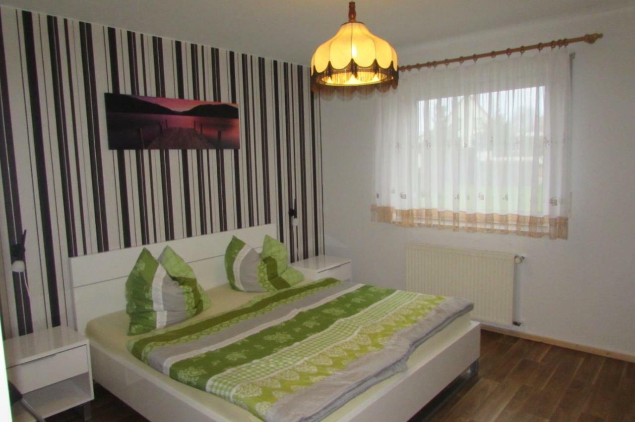 Ferienhaus Mit 2 Fewo In Mecklenburg Apartment Wesenberg Exterior photo